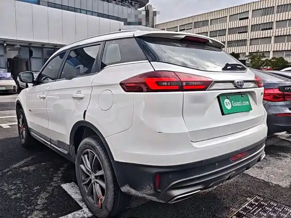 Geely Boyue 2018