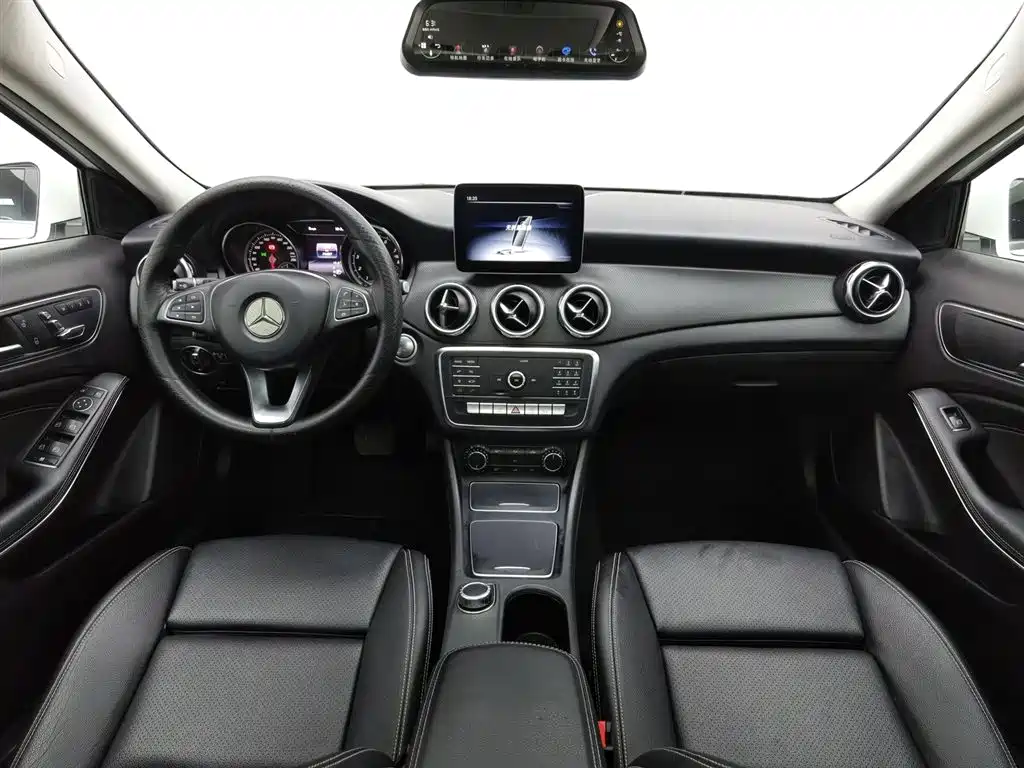 Mercedes-Benz GLA 2018 — фото 5