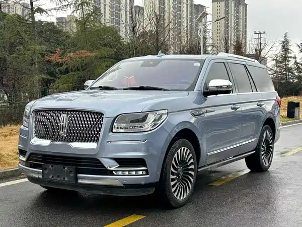 Lincoln Navigator 2020