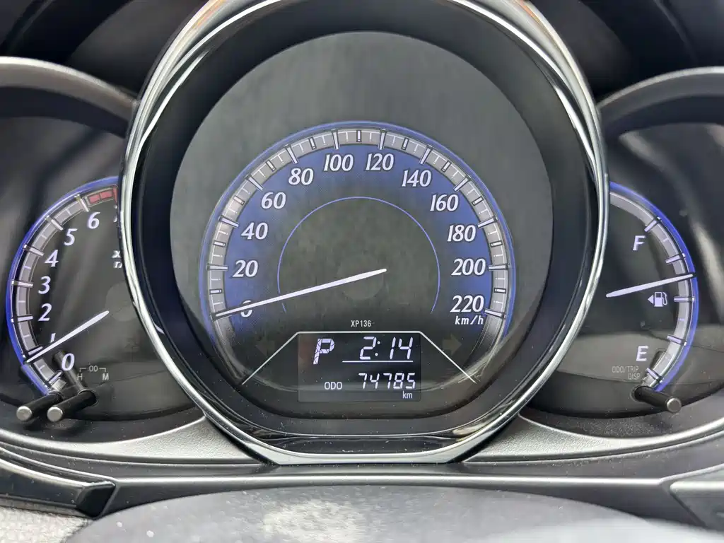 Toyota Yaris L 2019 — фото 17