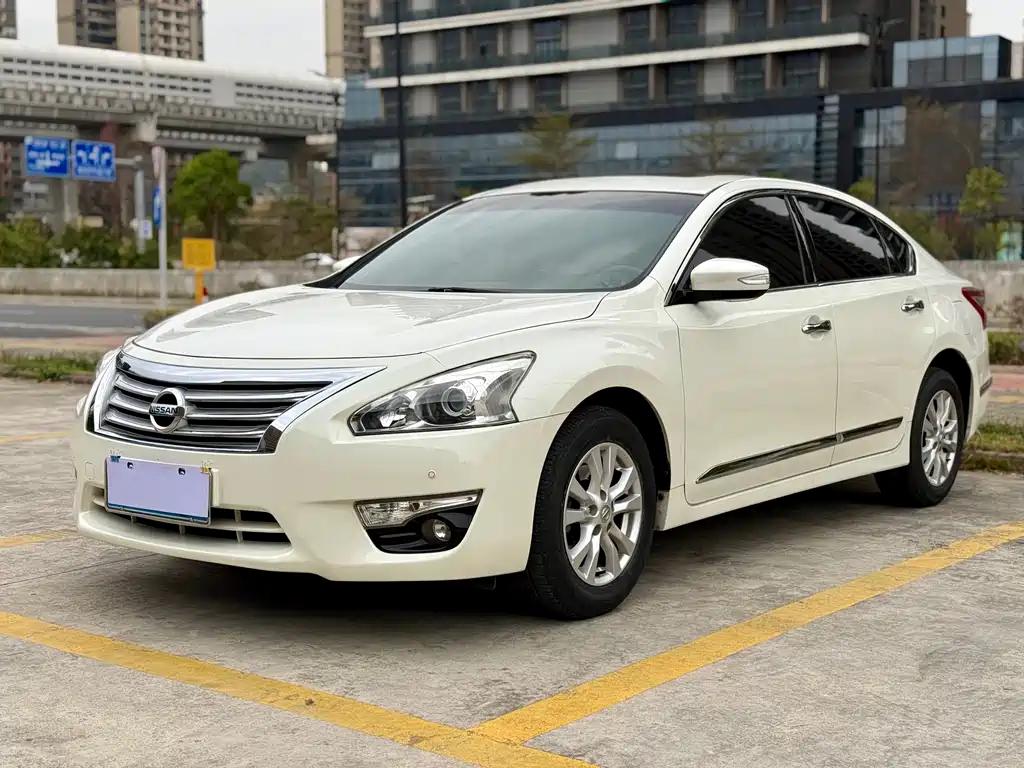 Nissan Teana 2014 — фото 1