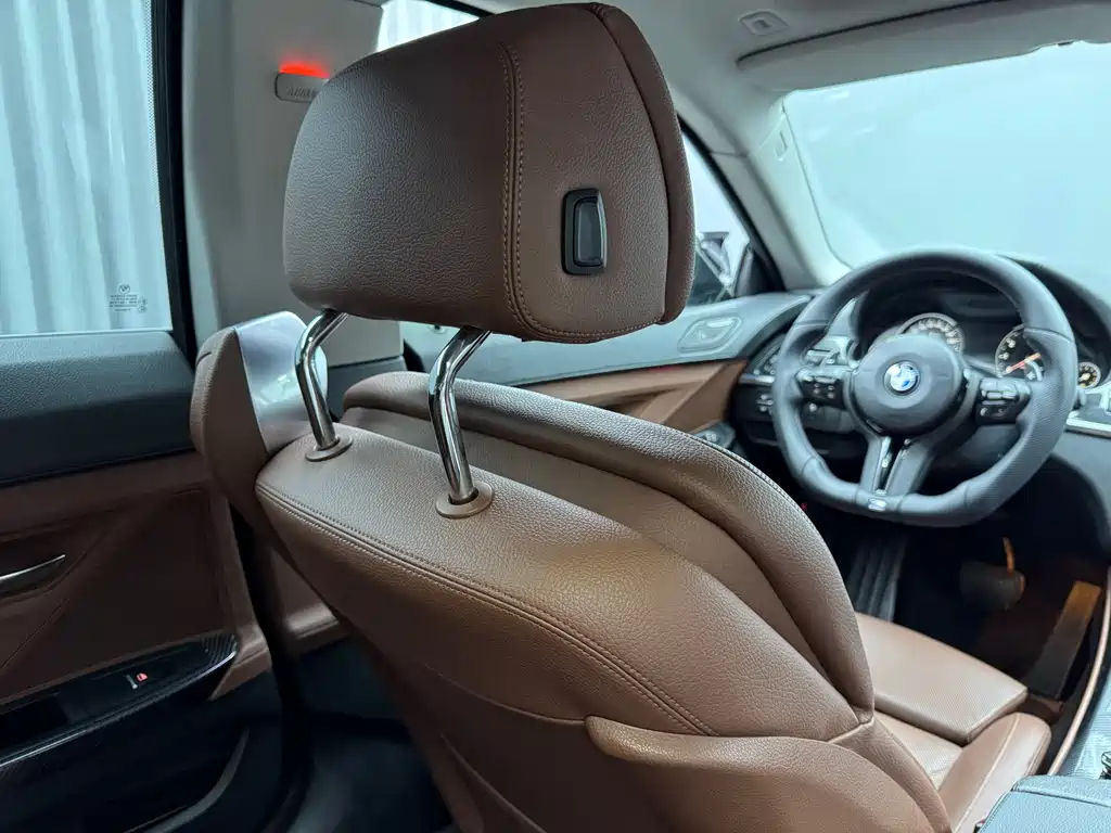 BMW 6 Series 2016 — фото 11