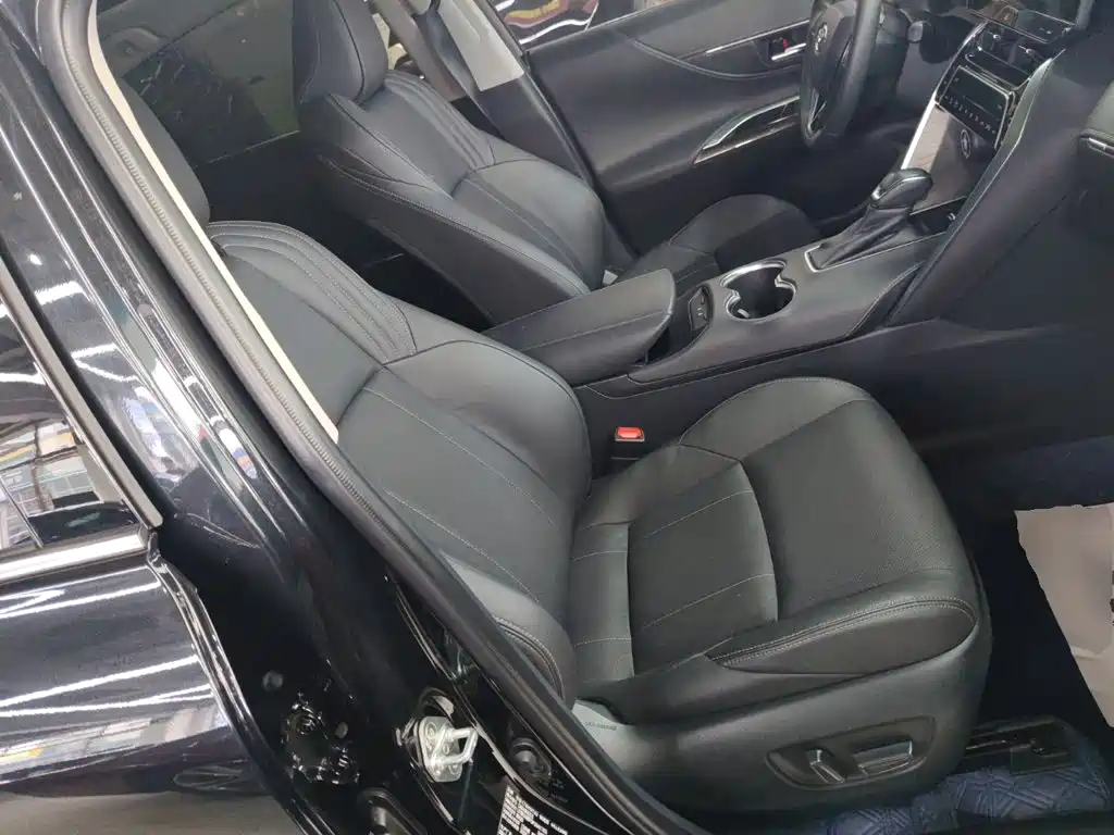 Toyota Harrier 2022 — фото 20