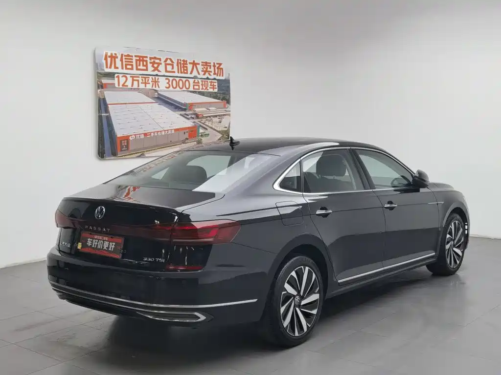 Volkswagen Passat 2022