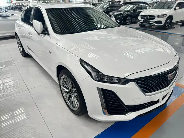Cadillac CT5 2023