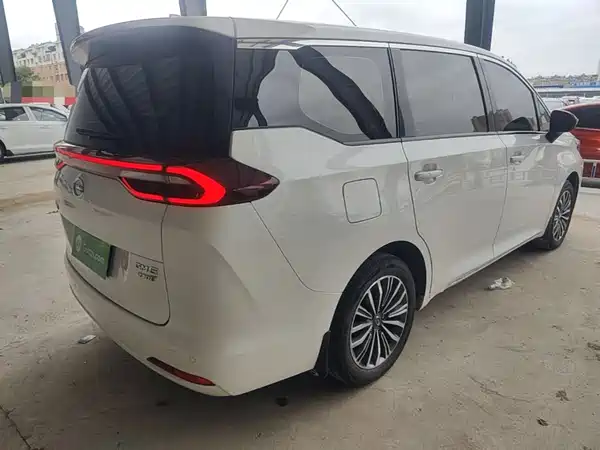GAC Trumpchi M6 2019