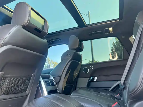 Land Rover Range Rover Sport 2014