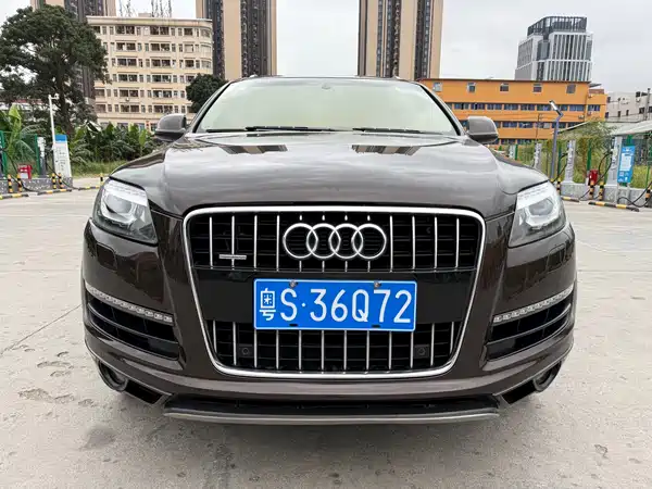 Audi Q7 2012