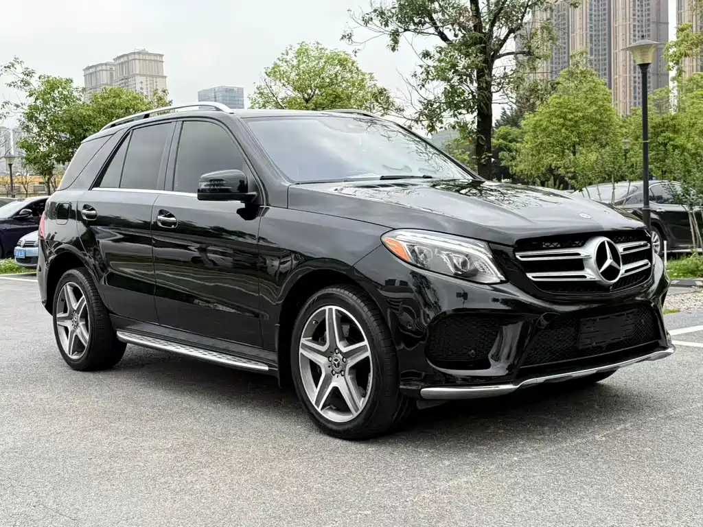 Mercedes-Benz GLE 2018 — фото 3