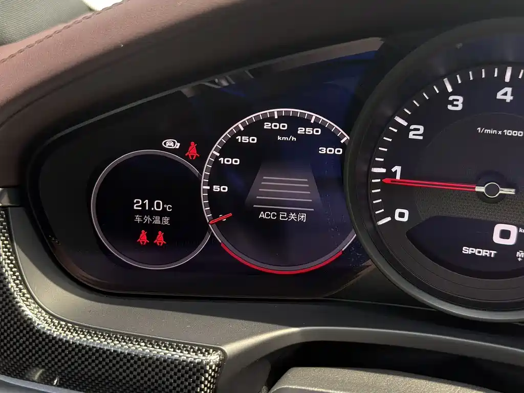 Porsche Panamera 2021 — фото 17