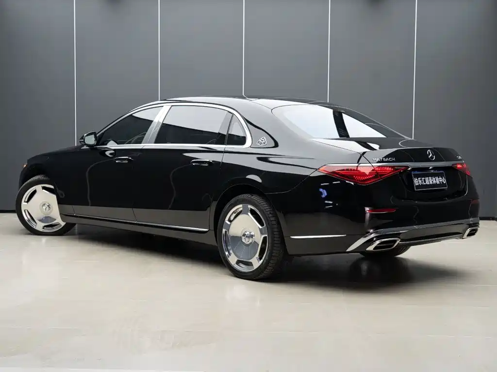 Mercedes-Benz Maybach S-Class 2024 — фото 6