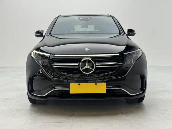 Mercedes-Benz EQC 2020
