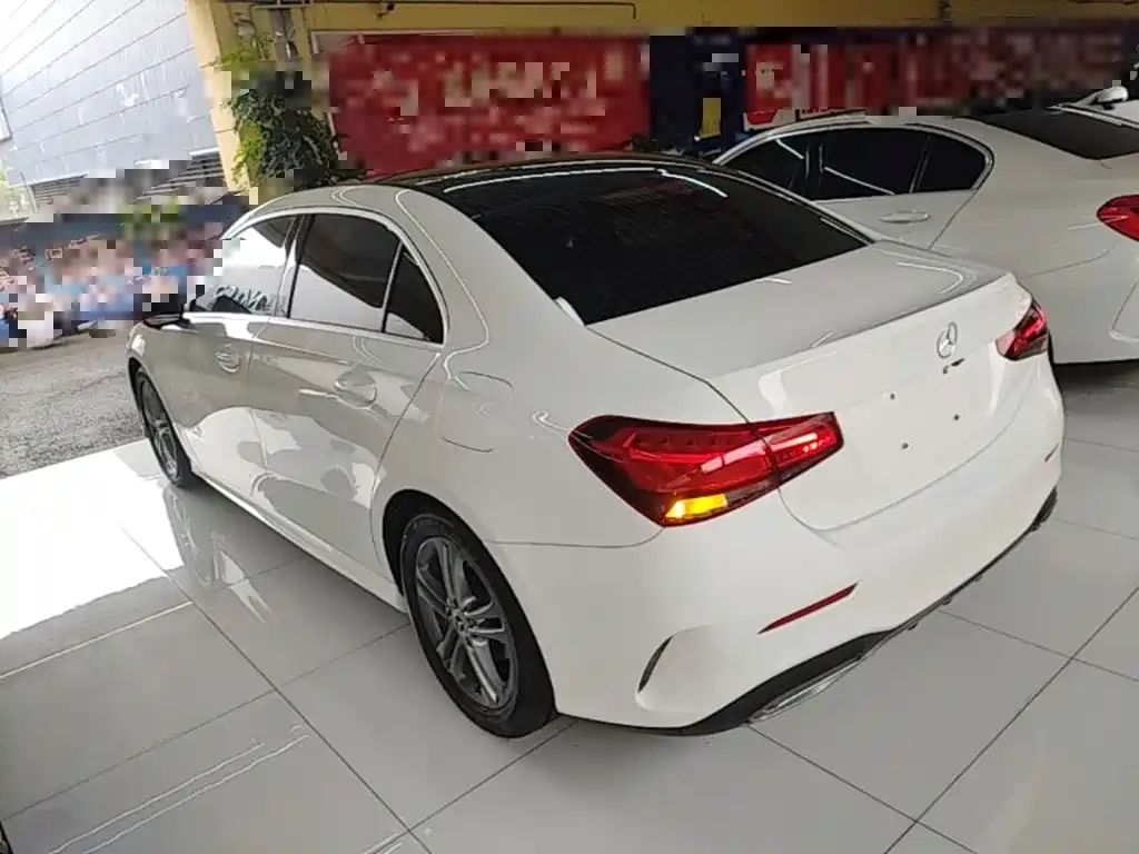 Mercedes-Benz A-Class 2021 — фото 23
