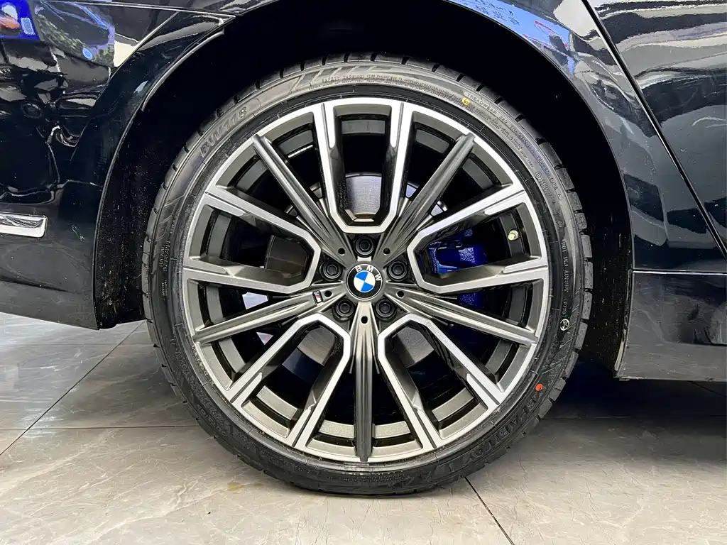 BMW 7 Series 2020 — фото 20
