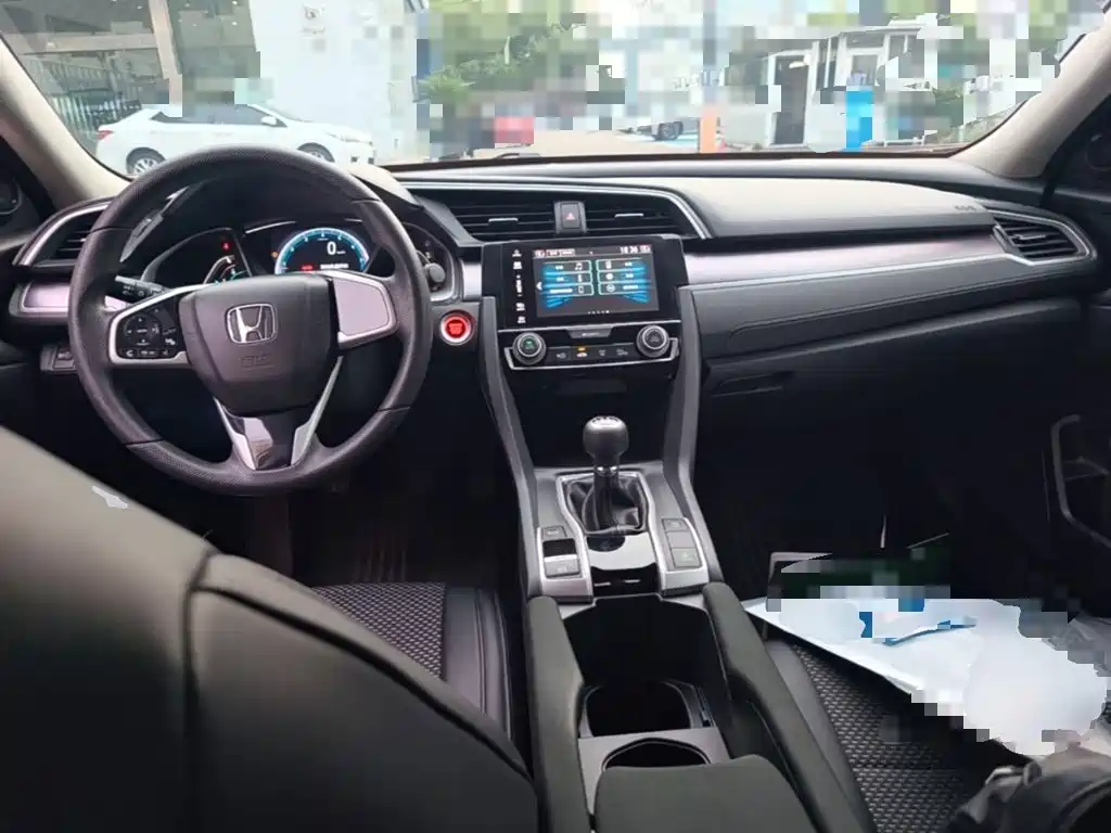 Honda Civic 2016 — фото 16