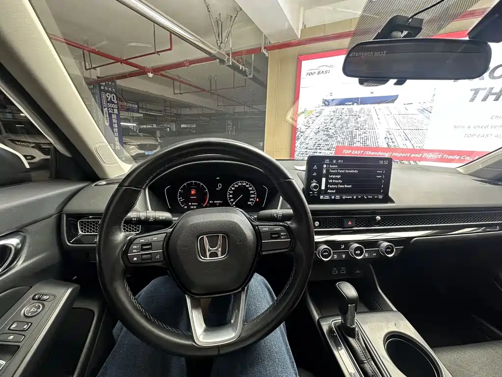 Honda Civic 2022 — фото 11