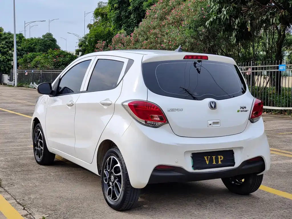 Changan Benben E-Star 2022