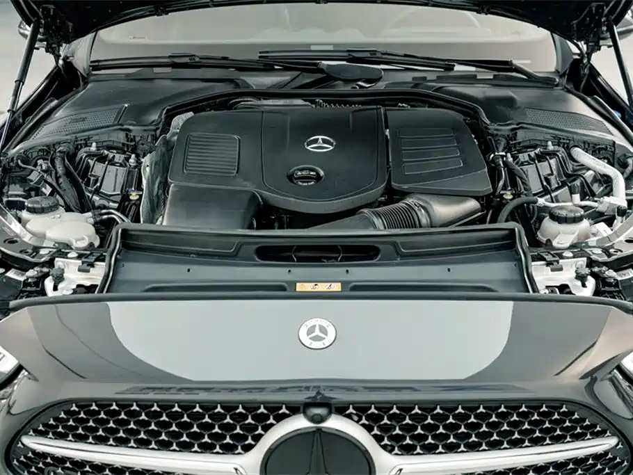 Mercedes-Benz C-Class 2023 — фото 21
