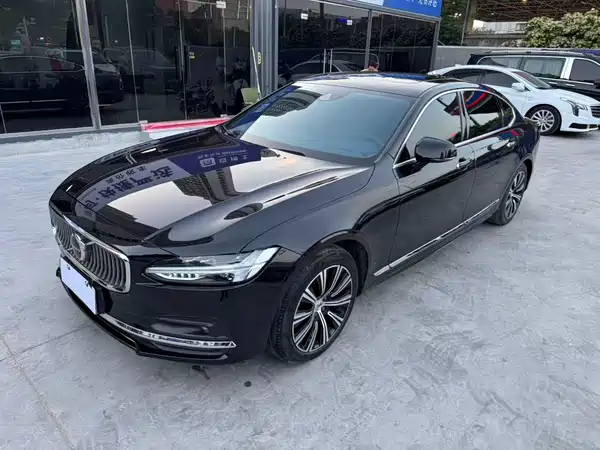 Volvo S90 2021