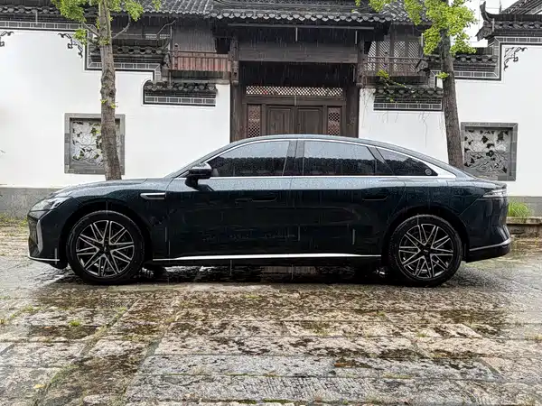 Chery Fengyun A9L 2025