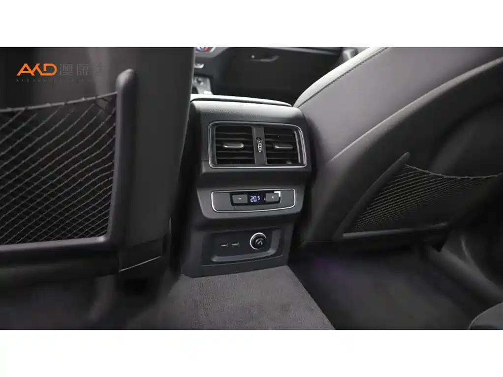 Audi Q5L Sportback 2022 — фото 9
