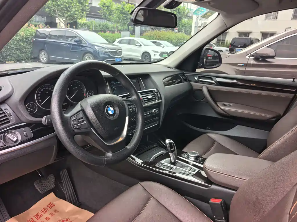 BMW X3 2016 — фото 8