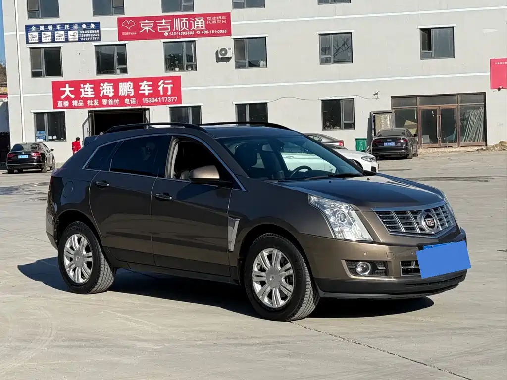 Cadillac SRX 2016 — фото 3