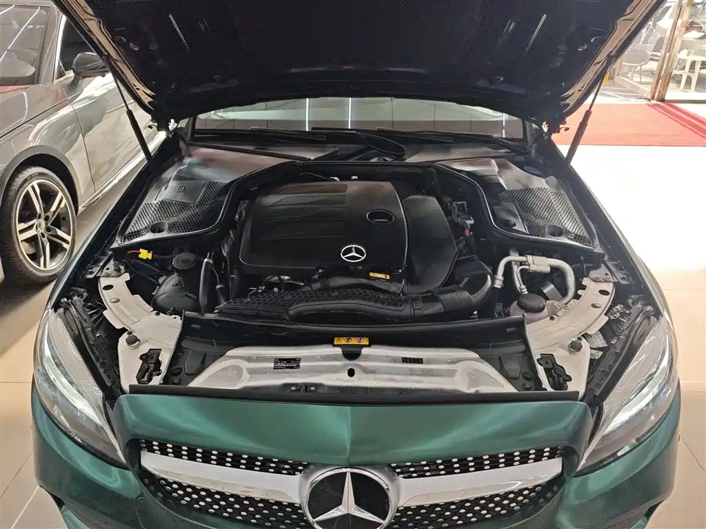 Mercedes-Benz C-Class 2020 — фото 20