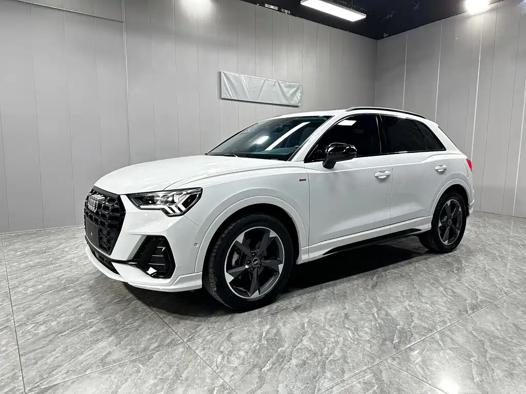 Audi Q3 2022 — фото 7