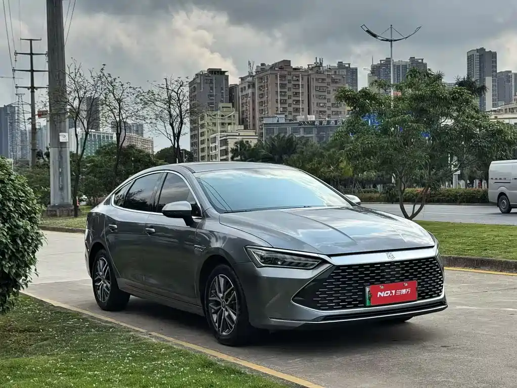 BYD Qin PLUS 2022 — фото 10