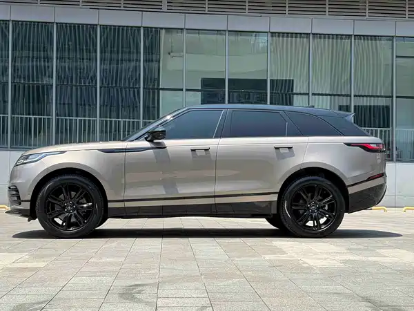 Land Rover Range Rover Velar 2022