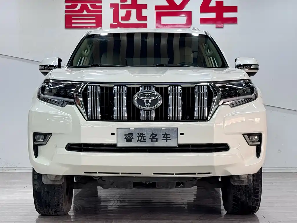 Toyota Prado 2019 — фото 2