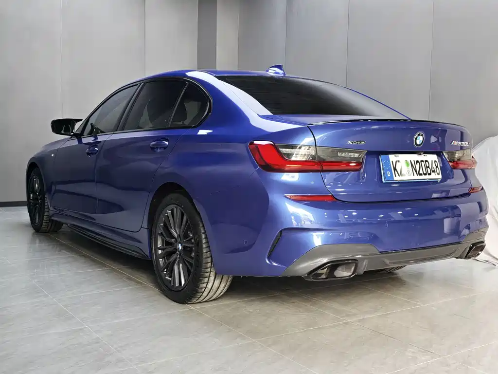 BMW 3 Series 2020 — фото 18