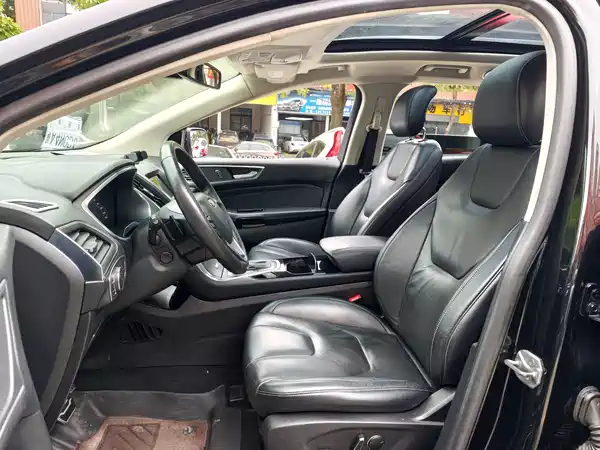 Ford Edge 2015
