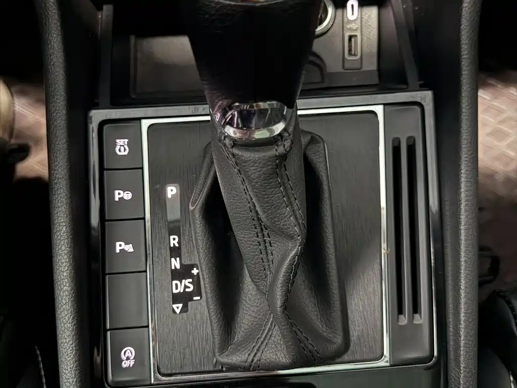 Skoda Speedy 2022 — фото 11