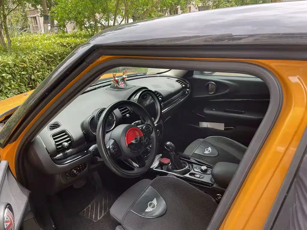 MINI Clubman 2016