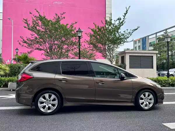 Honda Jade 2013