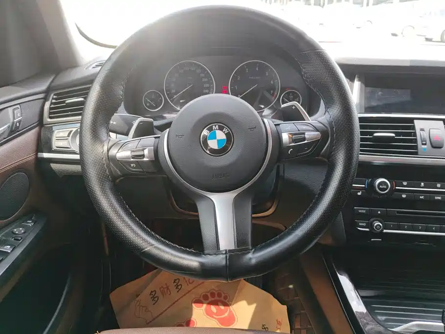 BMW X3 2017 — фото 15