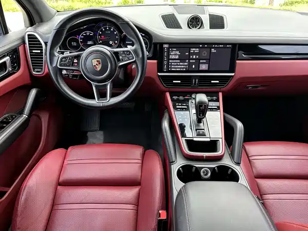 Porsche Cayenne 2020