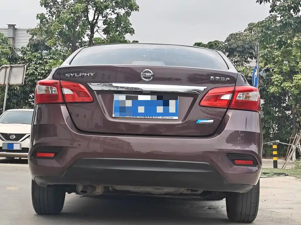 Nissan Sylphy 2018 — фото 9