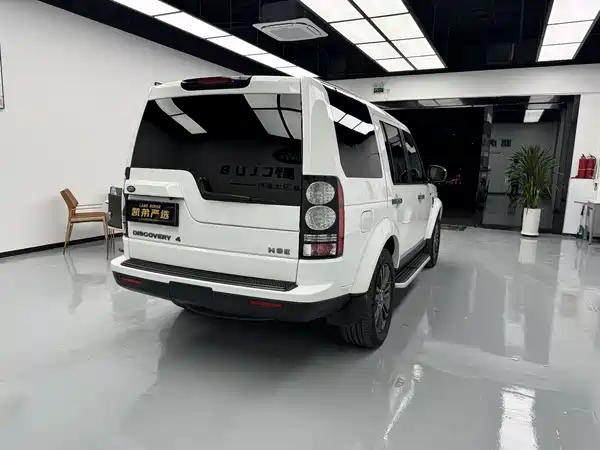 Land Rover Discovery 2015