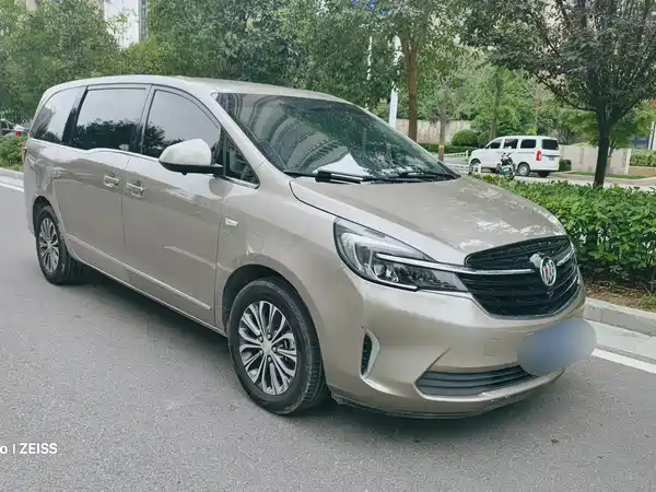 Buick GL8 2022