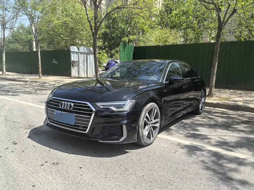 Audi A6L 2020 — фото 1
