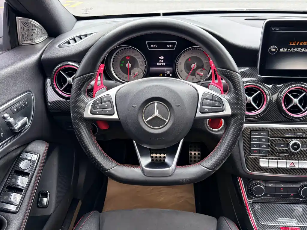 Mercedes-Benz CLA 2016 — фото 12