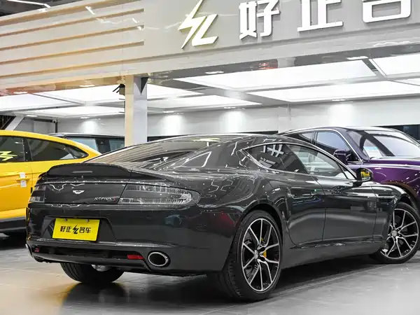 Aston Martin Rapide 2013
