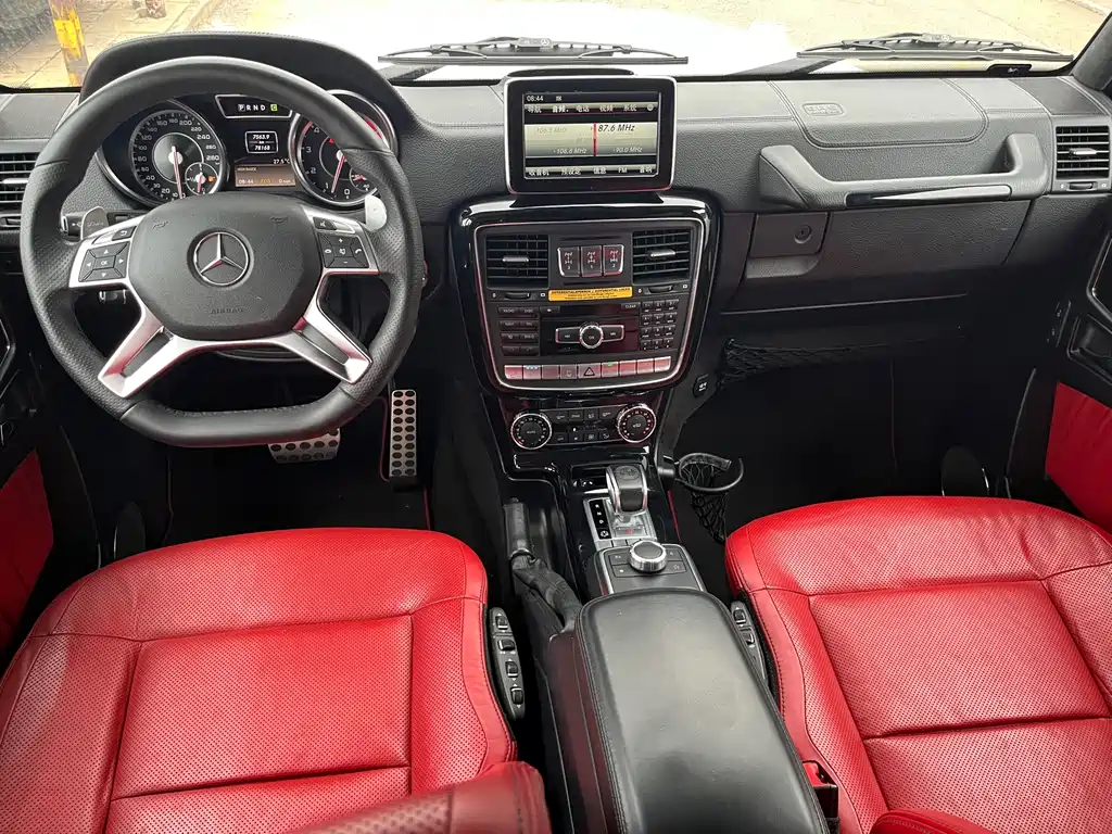 Mercedes-Benz G-Class AMG 2015 — фото 18