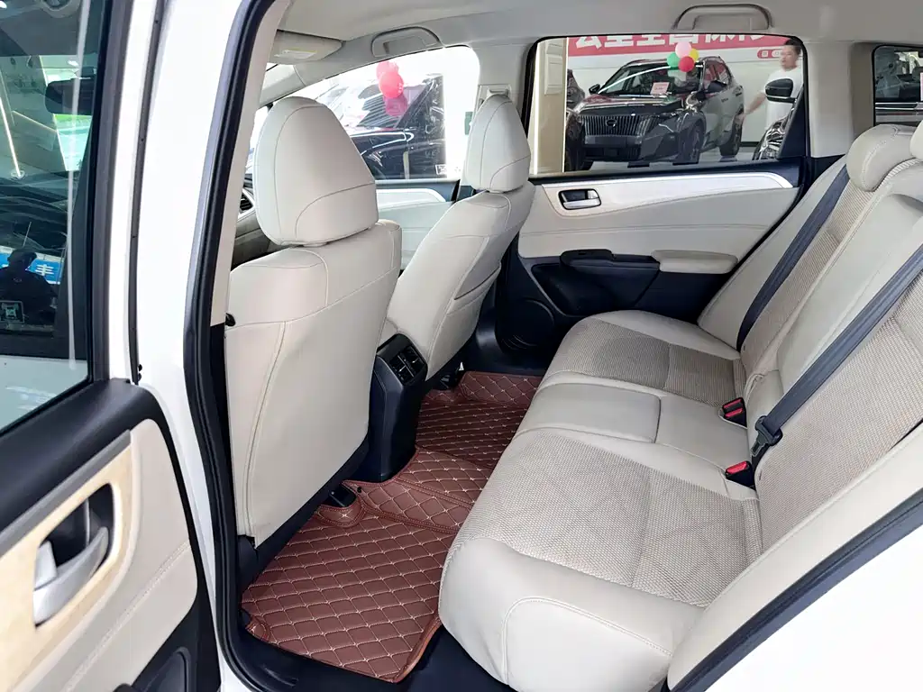Honda Jade 2014 — фото 12