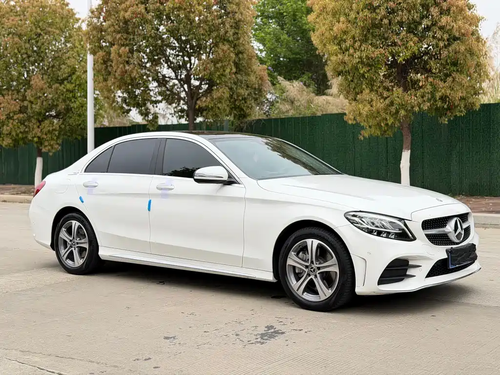 Mercedes-Benz C-Class 2021 — фото 3