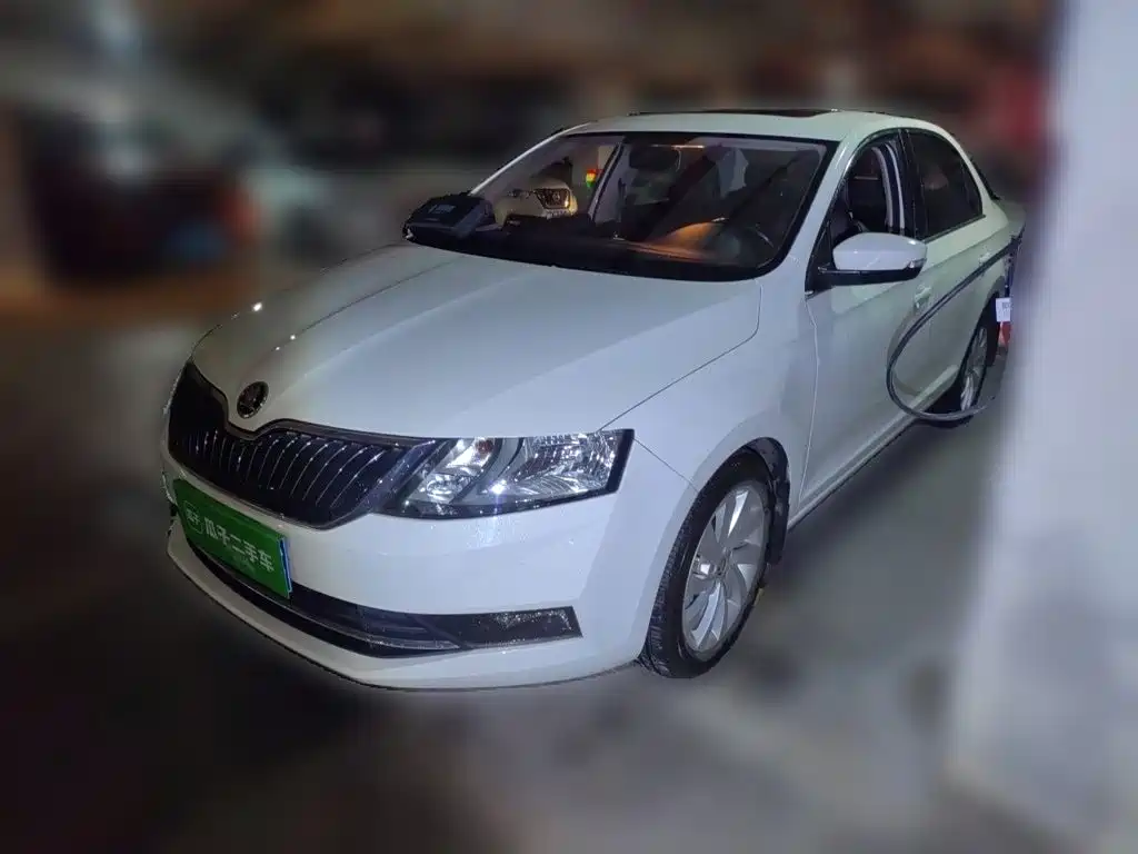 Skoda Rapid 2019 — фото 1