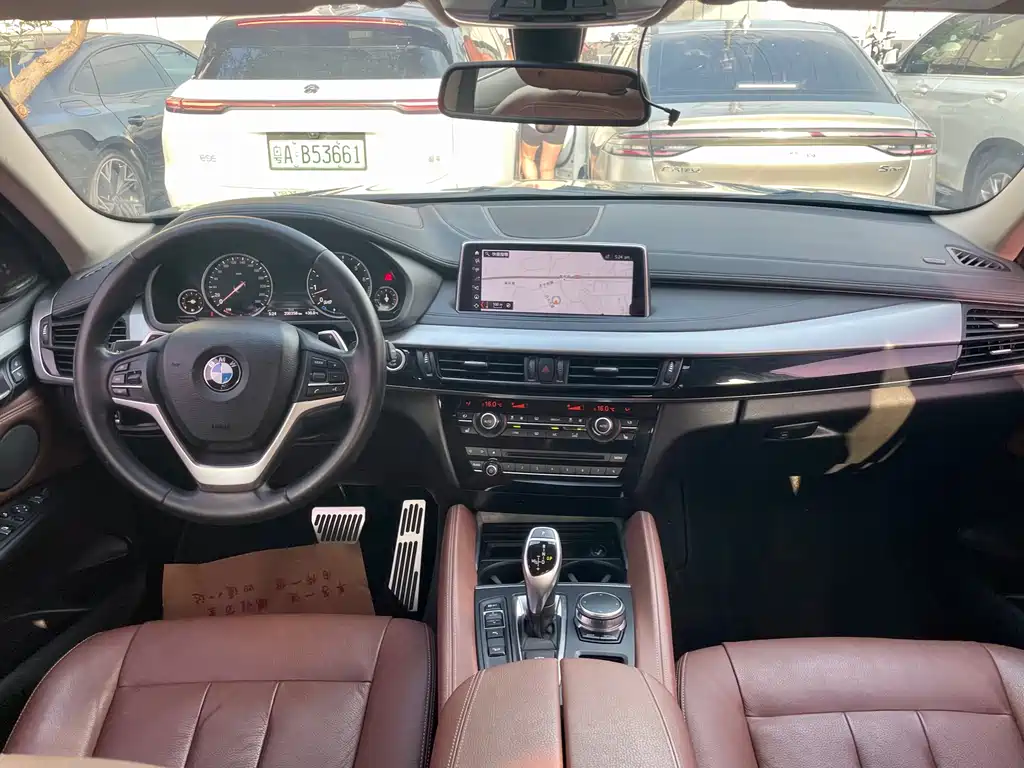 BMW X6 2018 — фото 19